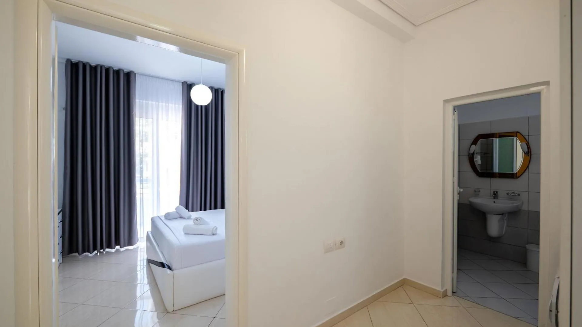 Apartments Margarita Ksamil