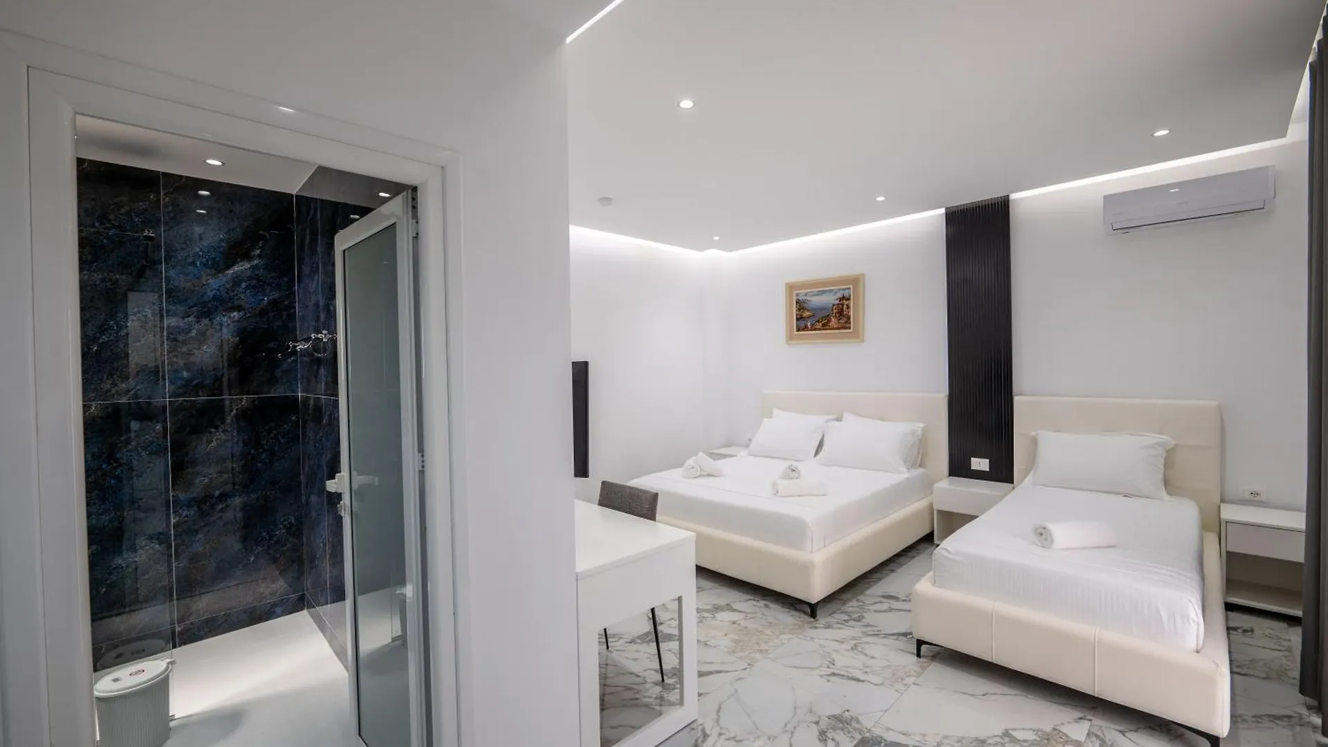 Apartments Margarita Ksamil
