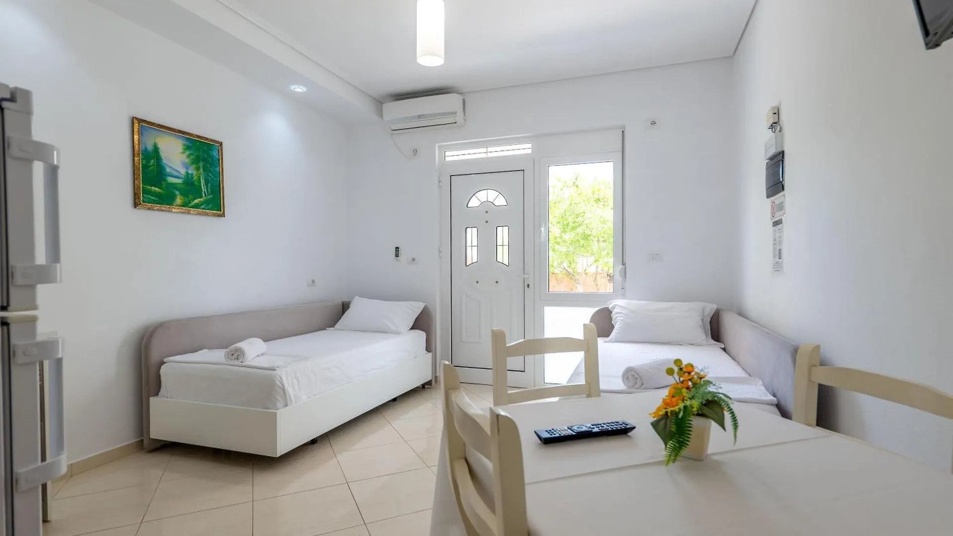 Apartments Margarita Ksamil