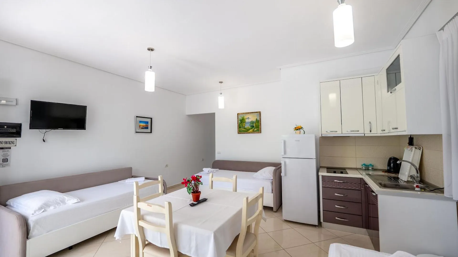 Apartments Margarita Ksamil