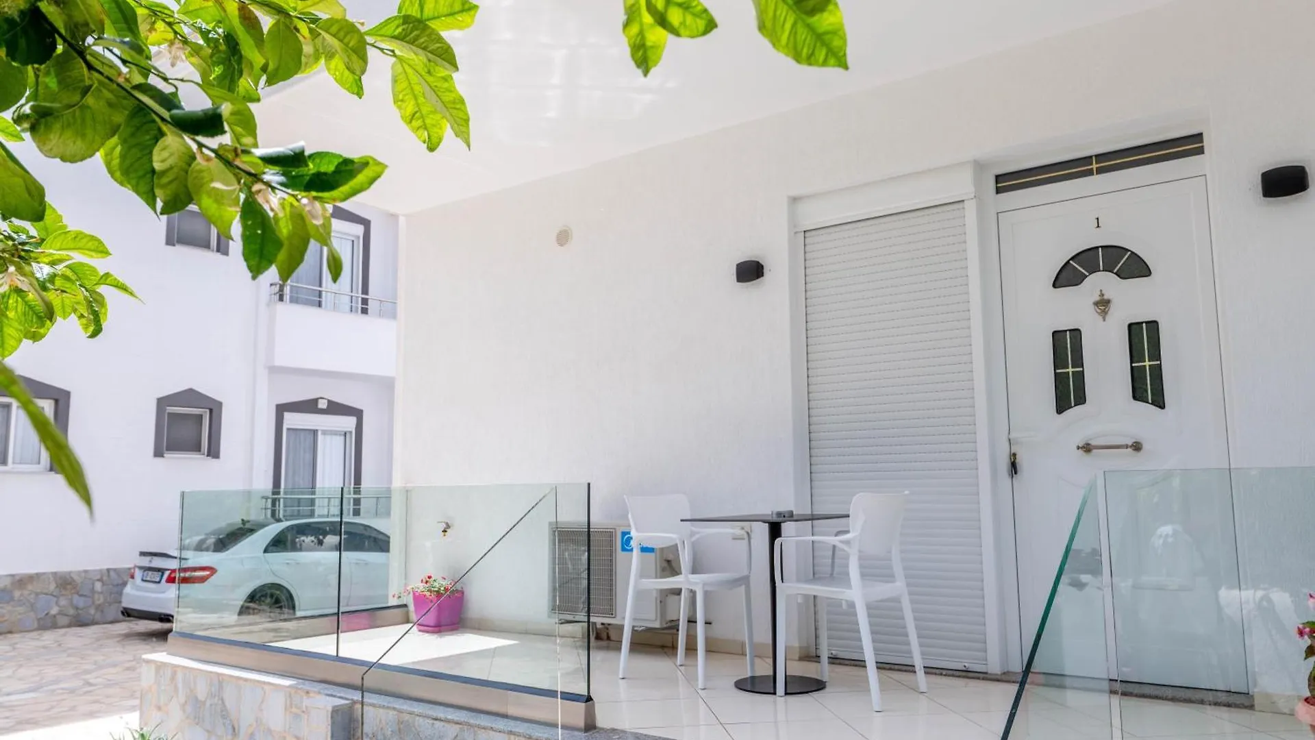 Apartments Margarita Ksamil