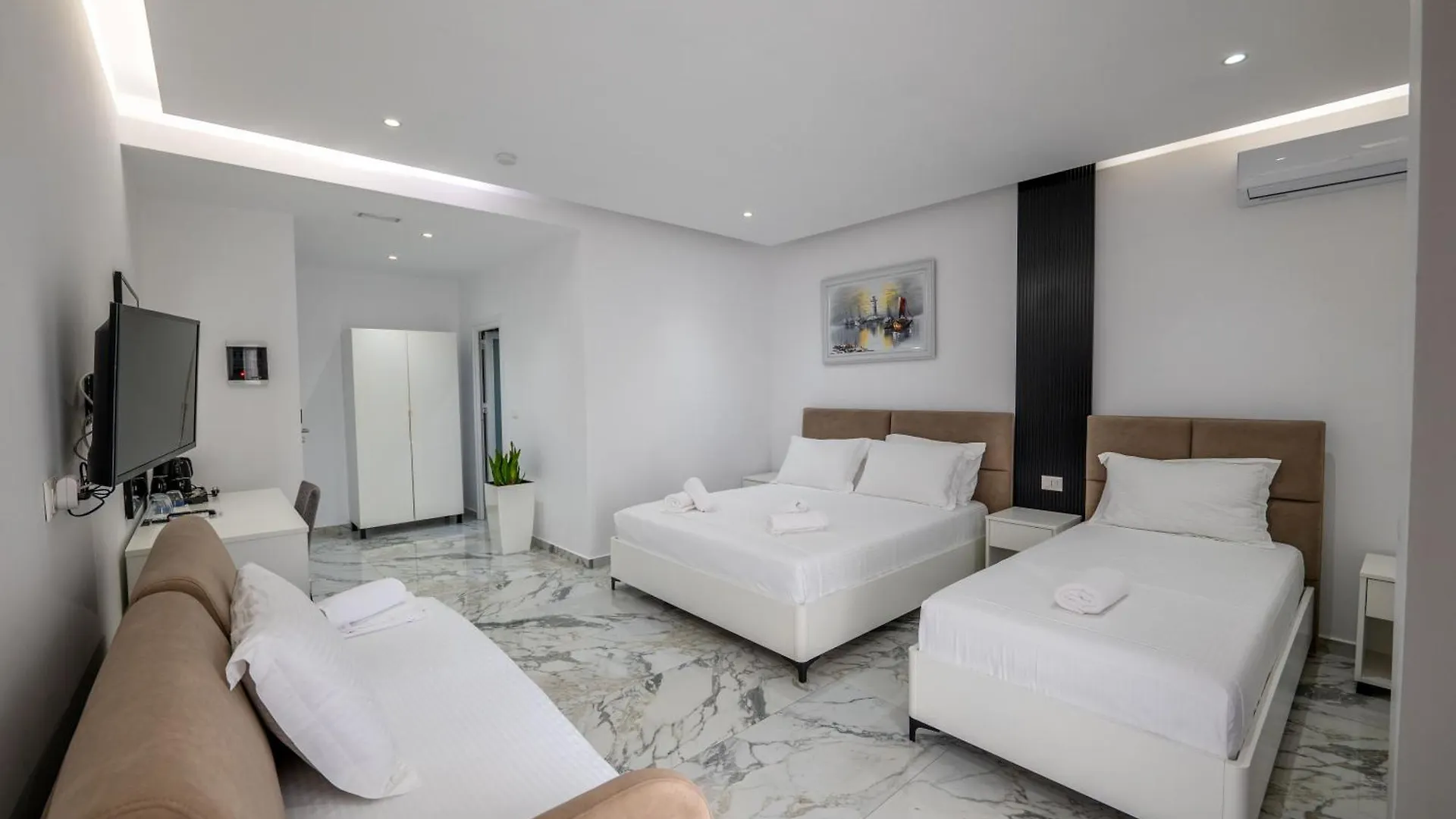 Apartments Margarita Ksamil
