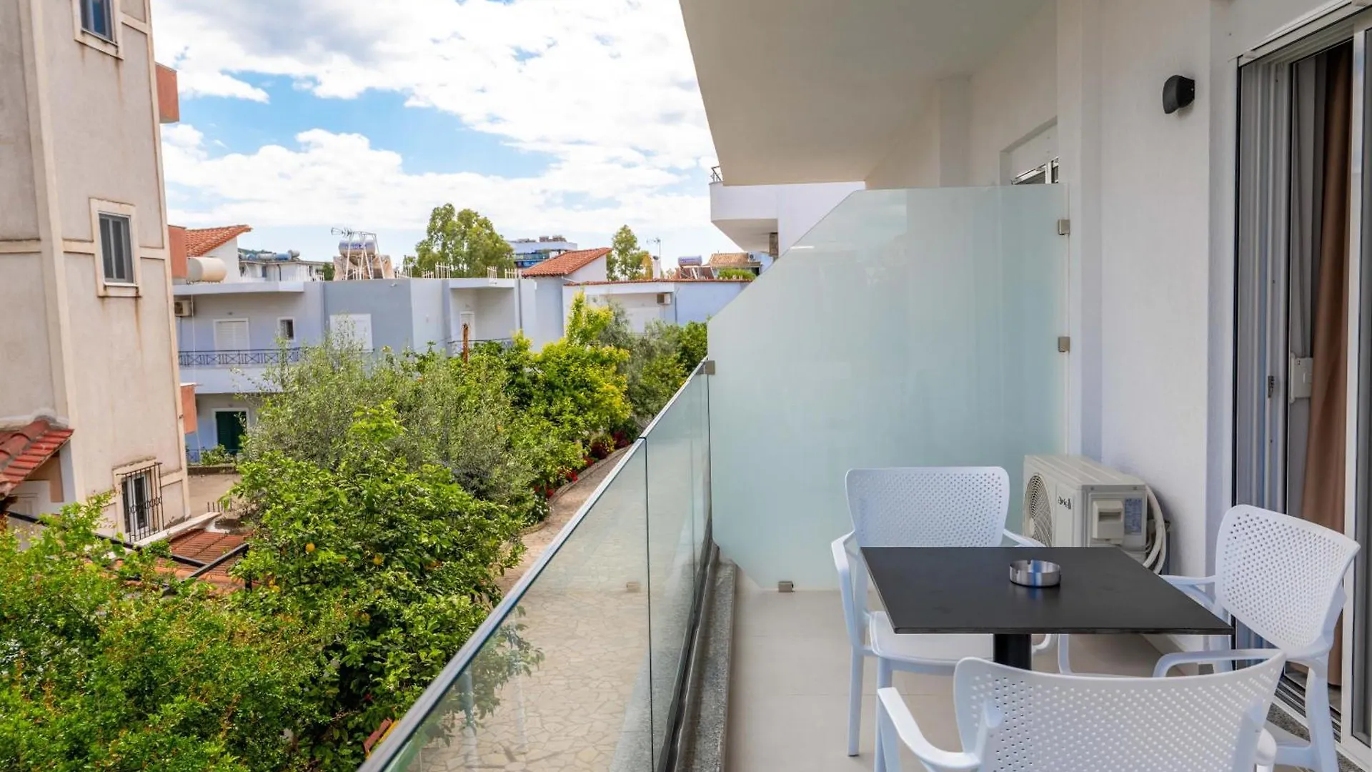 Apartments Margarita Ksamil